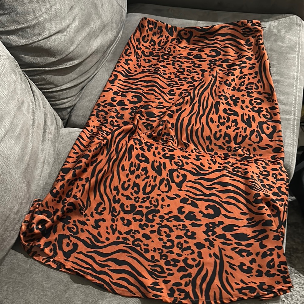 CHEETAH PRINT SKIRT